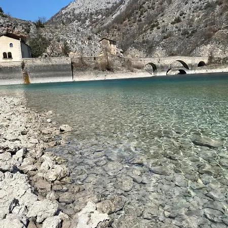 Il Rustico Due A Bugnara Nella Valle Del Sagittario * 술모나